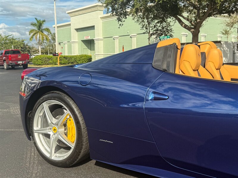 2014 Ferrari 458 Spider   - Photo 62 - Bonita Springs, FL 34134