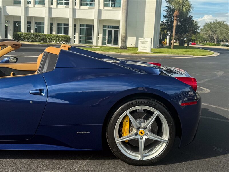 2014 Ferrari 458 Spider   - Photo 43 - Bonita Springs, FL 34134