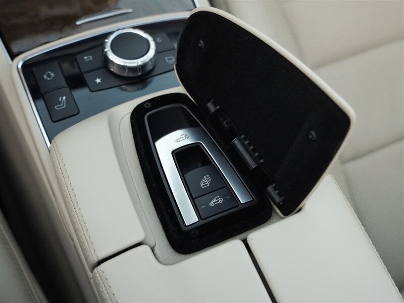 2017 Mercedes-Benz E 400 - Photo 23 - Bonita Springs, FL 34134