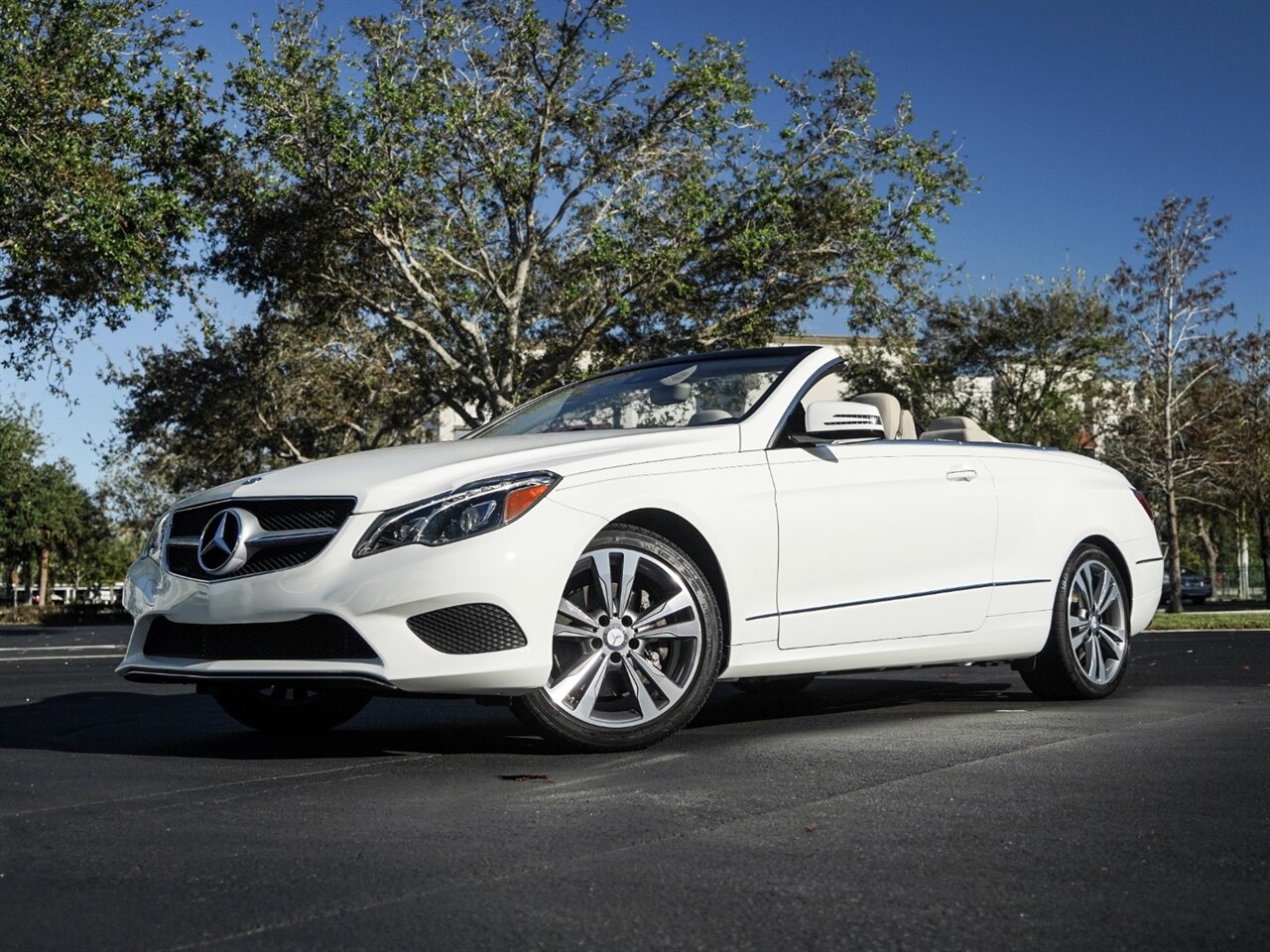 2017 Mercedes-Benz E 400   - Photo 12 - Bonita Springs, FL 34134