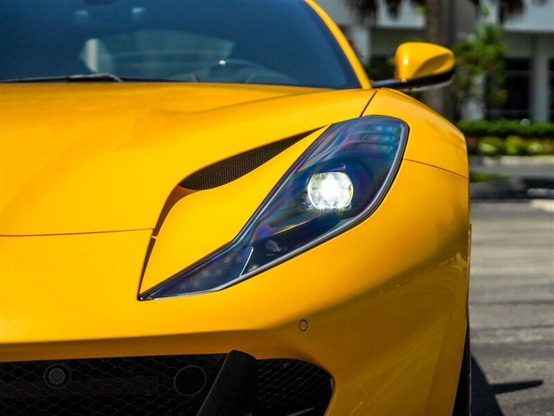 2019 Ferrari 812 Superfast - Photo 5 - Bonita Springs, FL 34134