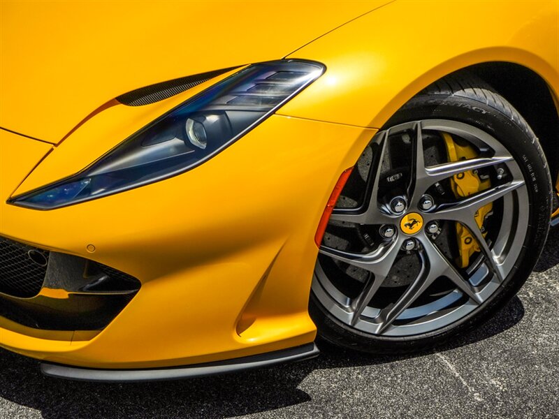 2019 Ferrari 812 Superfast - Photo 44 - Bonita Springs, FL 34134