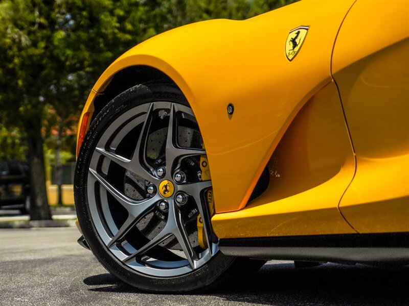 2019 Ferrari 812 Superfast - Photo 48 - Bonita Springs, FL 34134