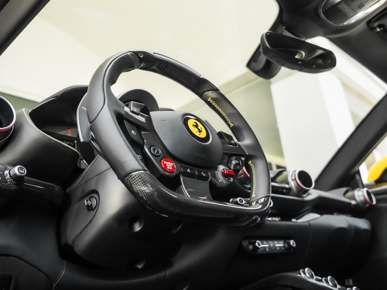 2019 Ferrari 812 Superfast   - Photo 10 - Bonita Springs, FL 34134