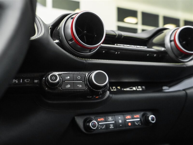 2019 Ferrari 812 Superfast - Photo 14 - Bonita Springs, FL 34134