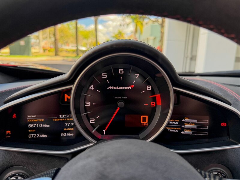 2015 McLaren 650S Spider   - Photo 15 - Bonita Springs, FL 34134