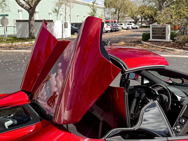 2015 McLaren 650S Spider   - Photo 75 - Bonita Springs, FL 34134