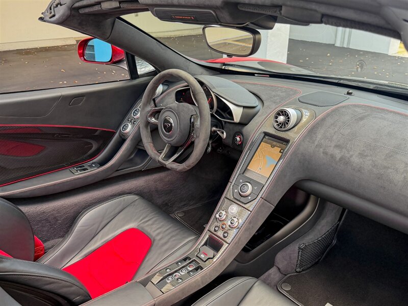2015 McLaren 650S Spider   - Photo 37 - Bonita Springs, FL 34134