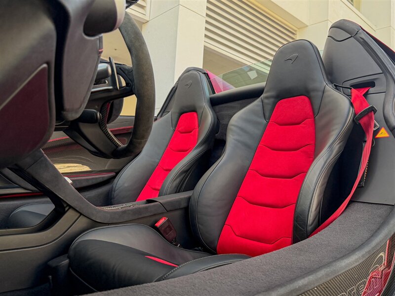 2015 McLaren 650S Spider   - Photo 23 - Bonita Springs, FL 34134