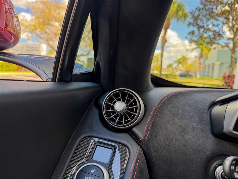 2015 McLaren 650S Spider   - Photo 22 - Bonita Springs, FL 34134