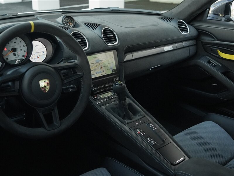 2024 Porsche 718 Cayman GT4 RS - Photo 15 - Bonita Springs, FL 34134