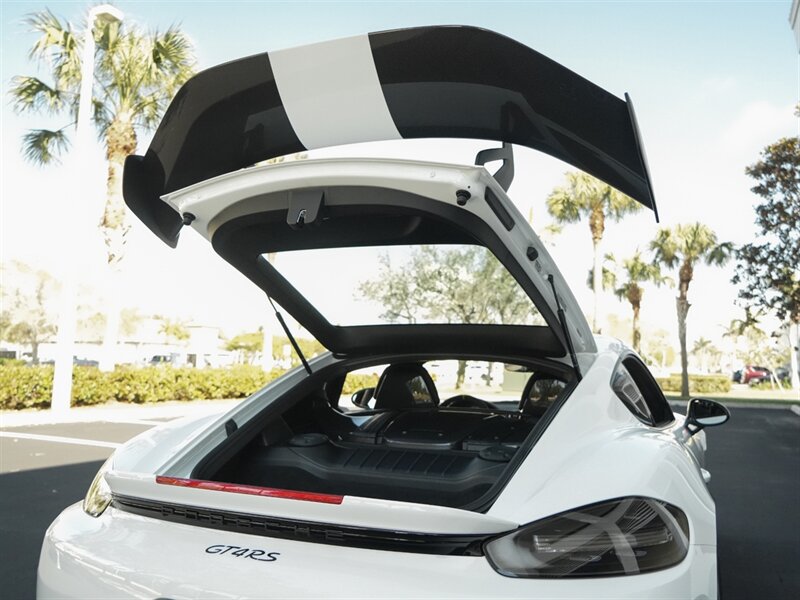 2024 Porsche 718 Cayman GT4 RS - Photo 39 - Bonita Springs, FL 34134