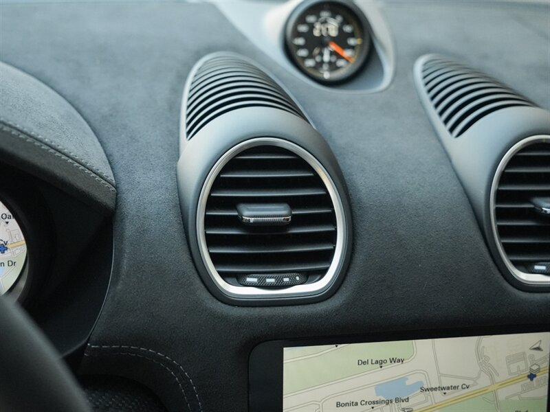 2024 Porsche 718 Cayman GT4 RS - Photo 17 - Bonita Springs, FL 34134