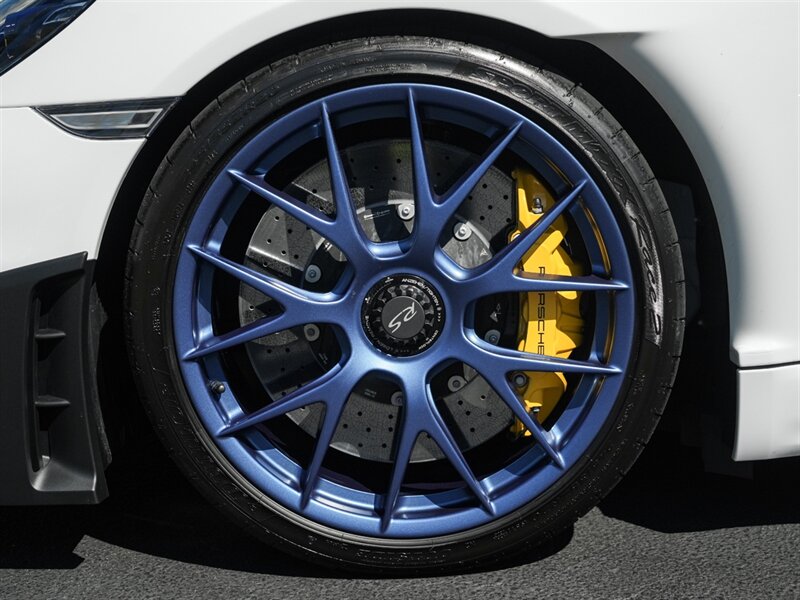 2024 Porsche 718 Cayman GT4 RS - Photo 44 - Bonita Springs, FL 34134