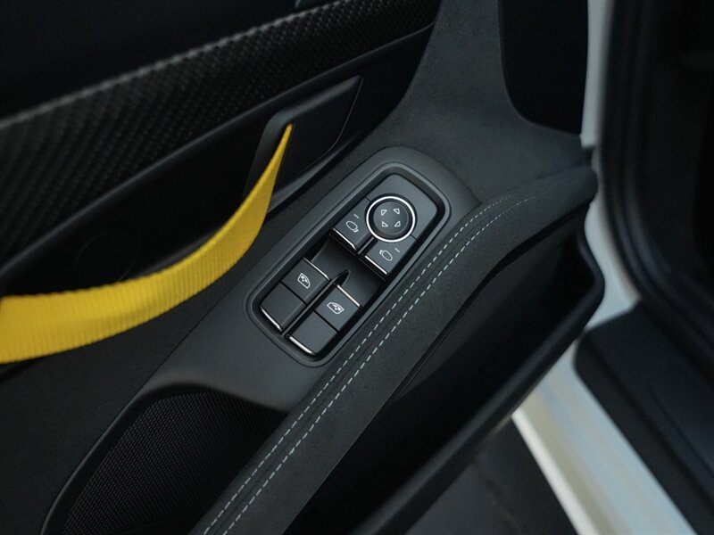 2024 Porsche 718 Cayman GT4 RS - Photo 27 - Bonita Springs, FL 34134