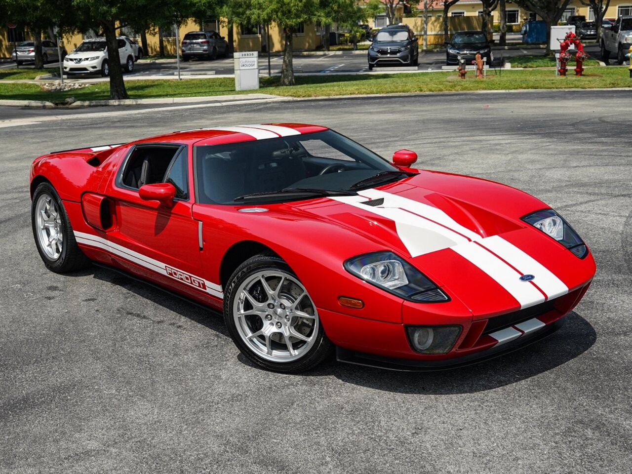 2005 Ford GT   - Photo 74 - Bonita Springs, FL 34134