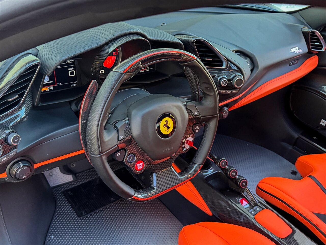 2020 Ferrari 488 Pista   - Photo 33 - Bonita Springs, FL 34134