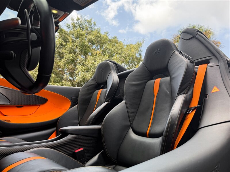 2018 McLaren 570S Spider   - Photo 22 - Bonita Springs, FL 34134