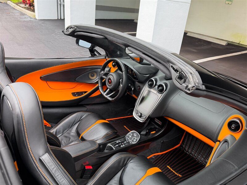 2018 McLaren 570S Spider   - Photo 25 - Bonita Springs, FL 34134