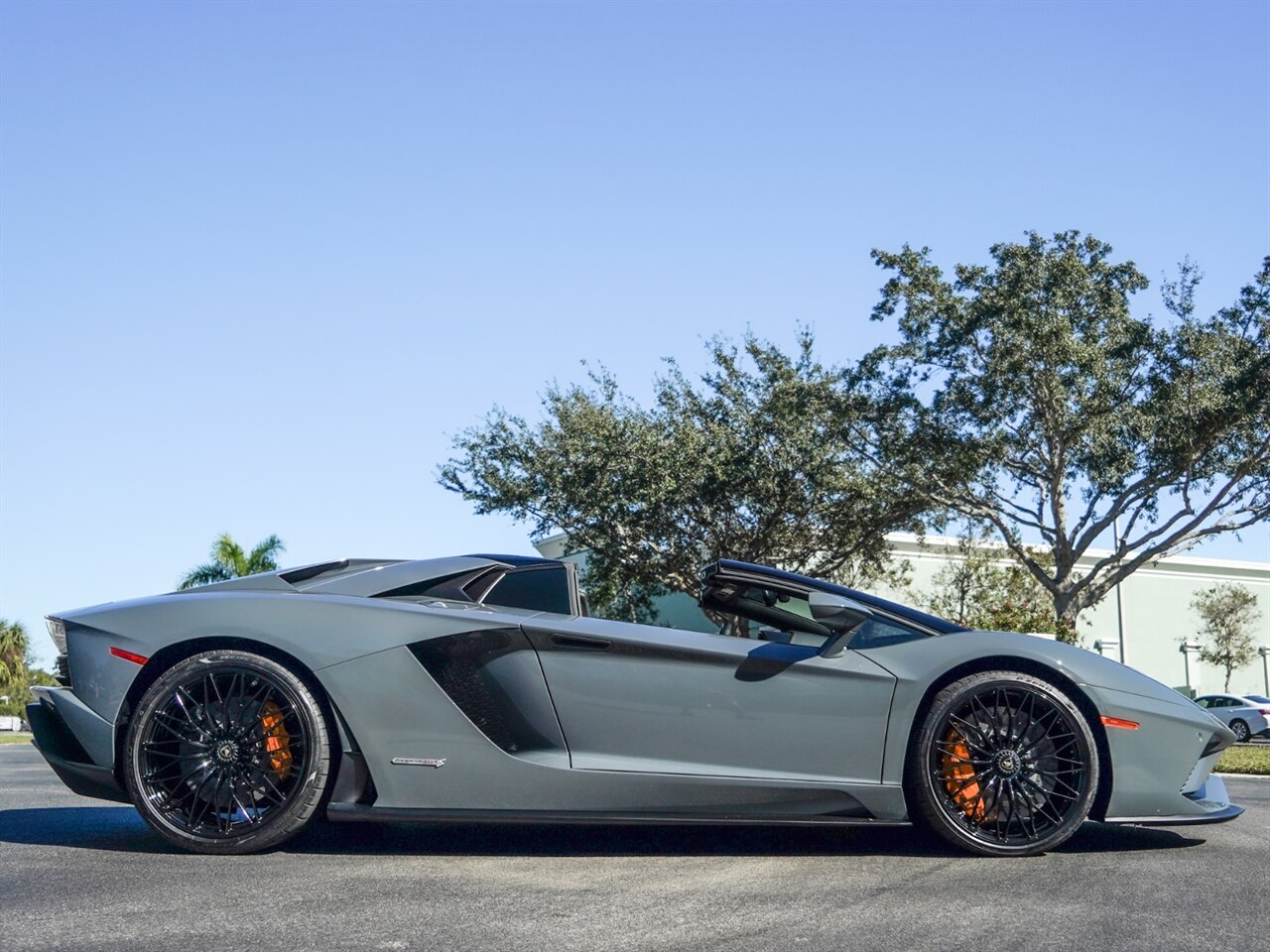 2019 Lamborghini Aventador LP 740-4 S  Roadster - Photo 44 - Bonita Springs, FL 34134