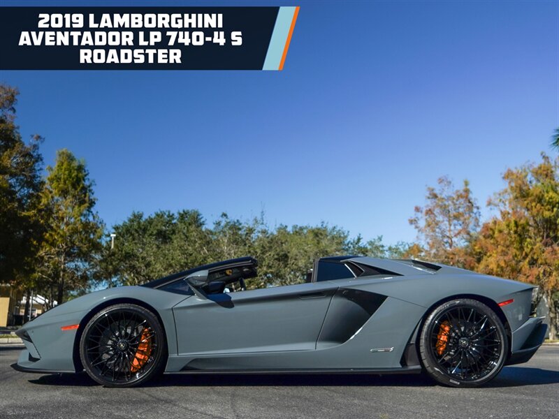 2019 Lamborghini Aventador LP 740-4 S Roadster - Photo 33 - Bonita Springs, FL 34134