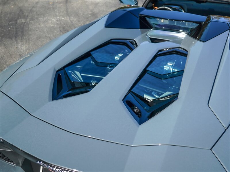 2019 Lamborghini Aventador LP 740-4 S Roadster - Photo 41 - Bonita Springs, FL 34134