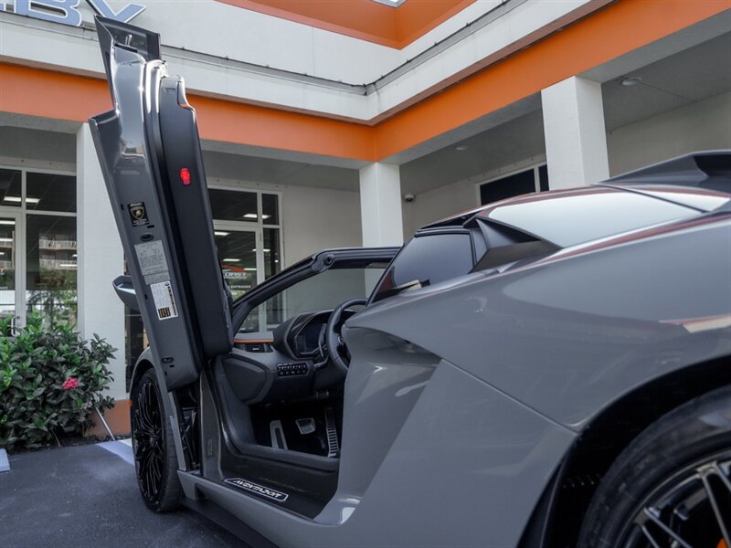 2019 Lamborghini Aventador LP 740-4 S Roadster - Photo 22 - Bonita Springs, FL 34134