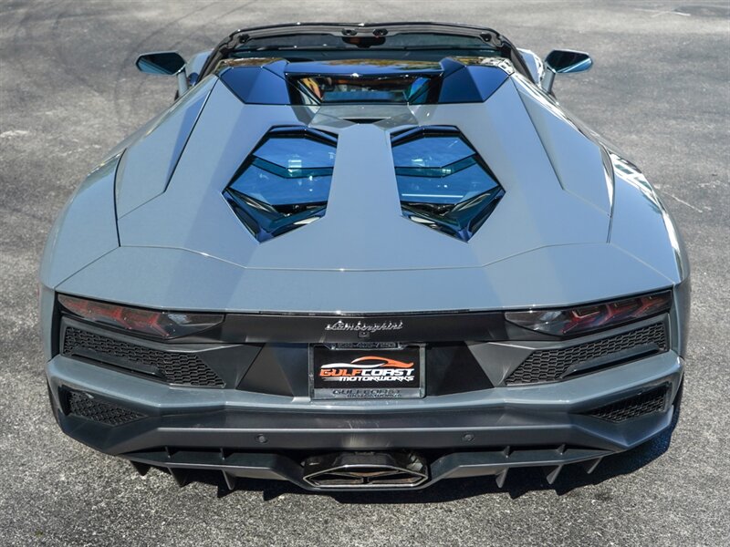 2019 Lamborghini Aventador LP 740-4 S Roadster - Photo 38 - Bonita Springs, FL 34134