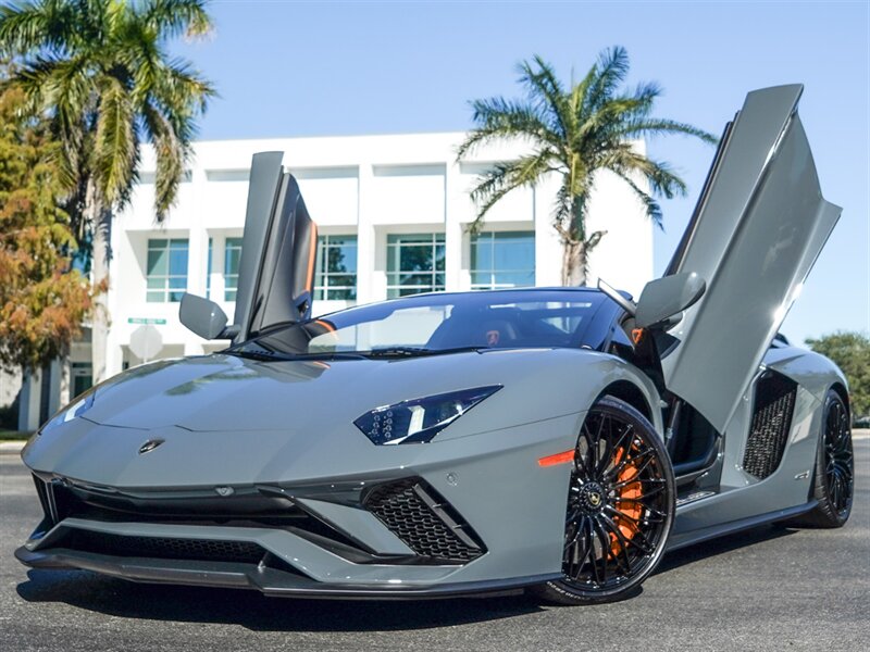 2019 Lamborghini Aventador LP 740-4 S Roadster - Photo 11 - Bonita Springs, FL 34134