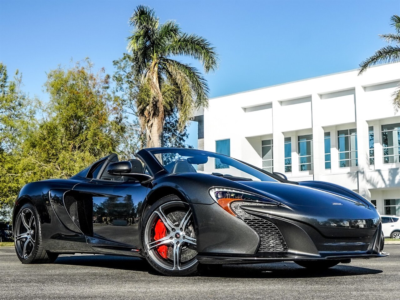 2015 McLaren 650S Spider   - Photo 47 - Bonita Springs, FL 34134