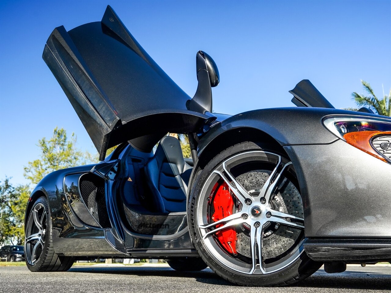 2015 McLaren 650S Spider   - Photo 48 - Bonita Springs, FL 34134