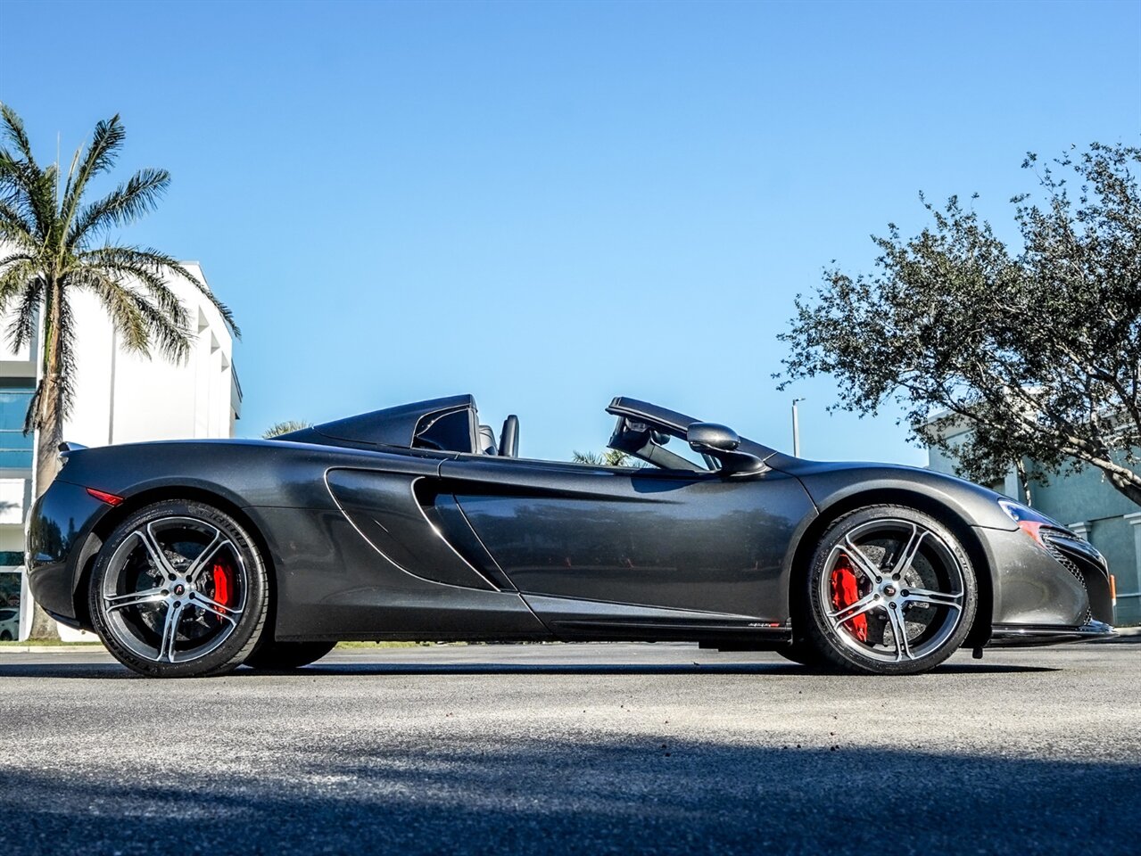 2015 McLaren 650S Spider   - Photo 44 - Bonita Springs, FL 34134