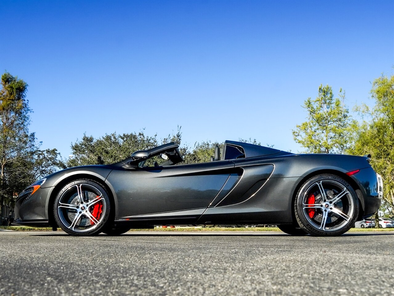 2015 McLaren 650S Spider   - Photo 33 - Bonita Springs, FL 34134