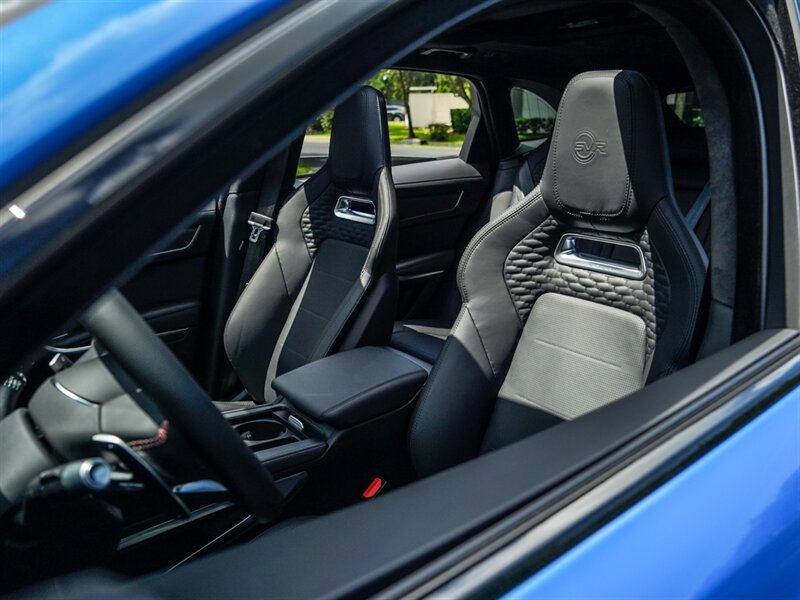 2021 Jaguar F-PACE SVR - Photo 8 - Bonita Springs, FL 34134