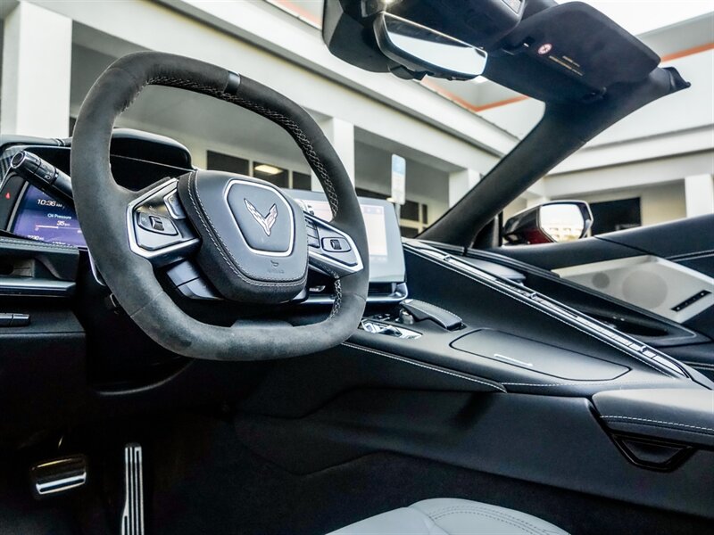 2022 Chevrolet Corvette Stingray 3LT - Photo 13 - Bonita Springs, FL 34134