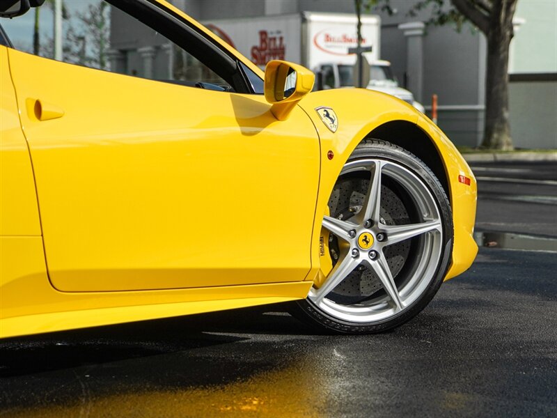 2013 Ferrari 458 Spider - Photo 62 - Bonita Springs, FL 34134