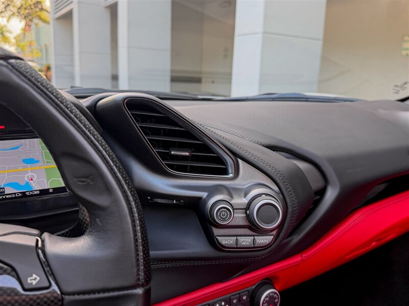 2018 Ferrari 488 Spider - Photo 14 - Bonita Springs, FL 34134
