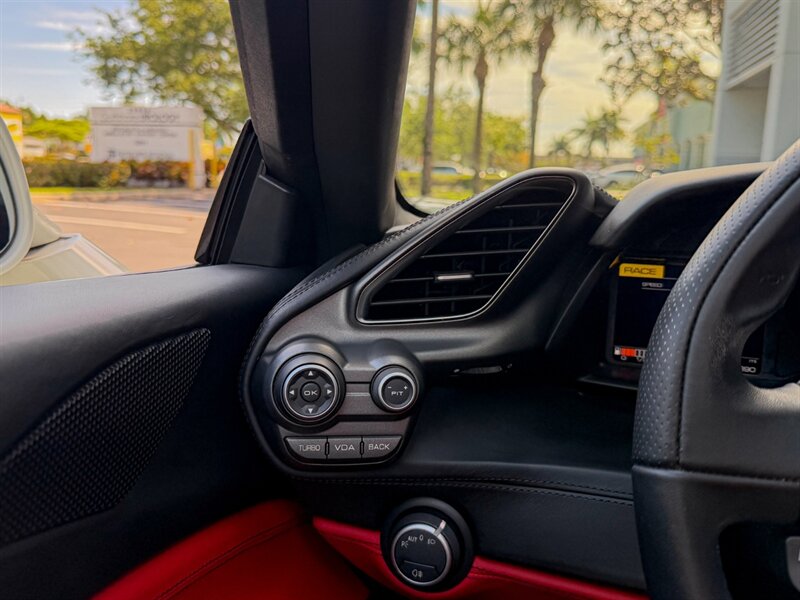 2018 Ferrari 488 Spider - Photo 19 - Bonita Springs, FL 34134