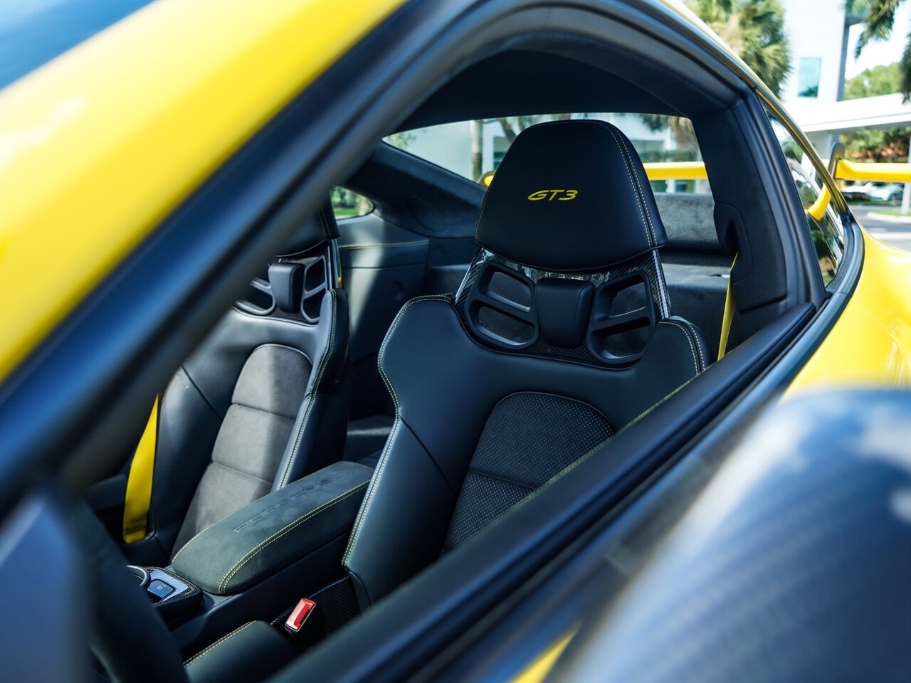 2022 Porsche 911 GT3   - Photo 8 - Bonita Springs, FL 34134