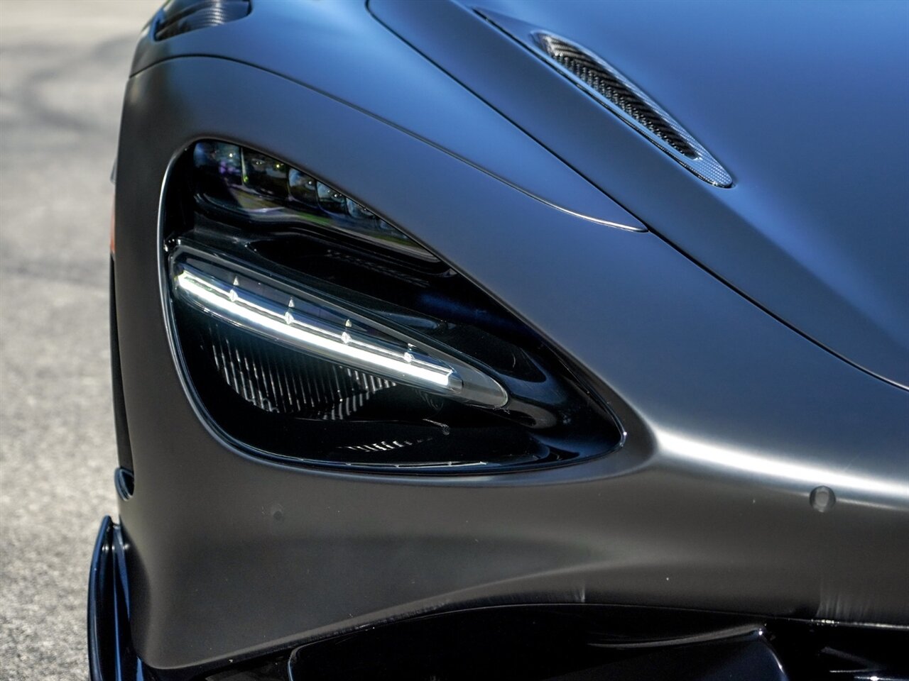 2021 McLaren 765LT   - Photo 6 - Bonita Springs, FL 34134