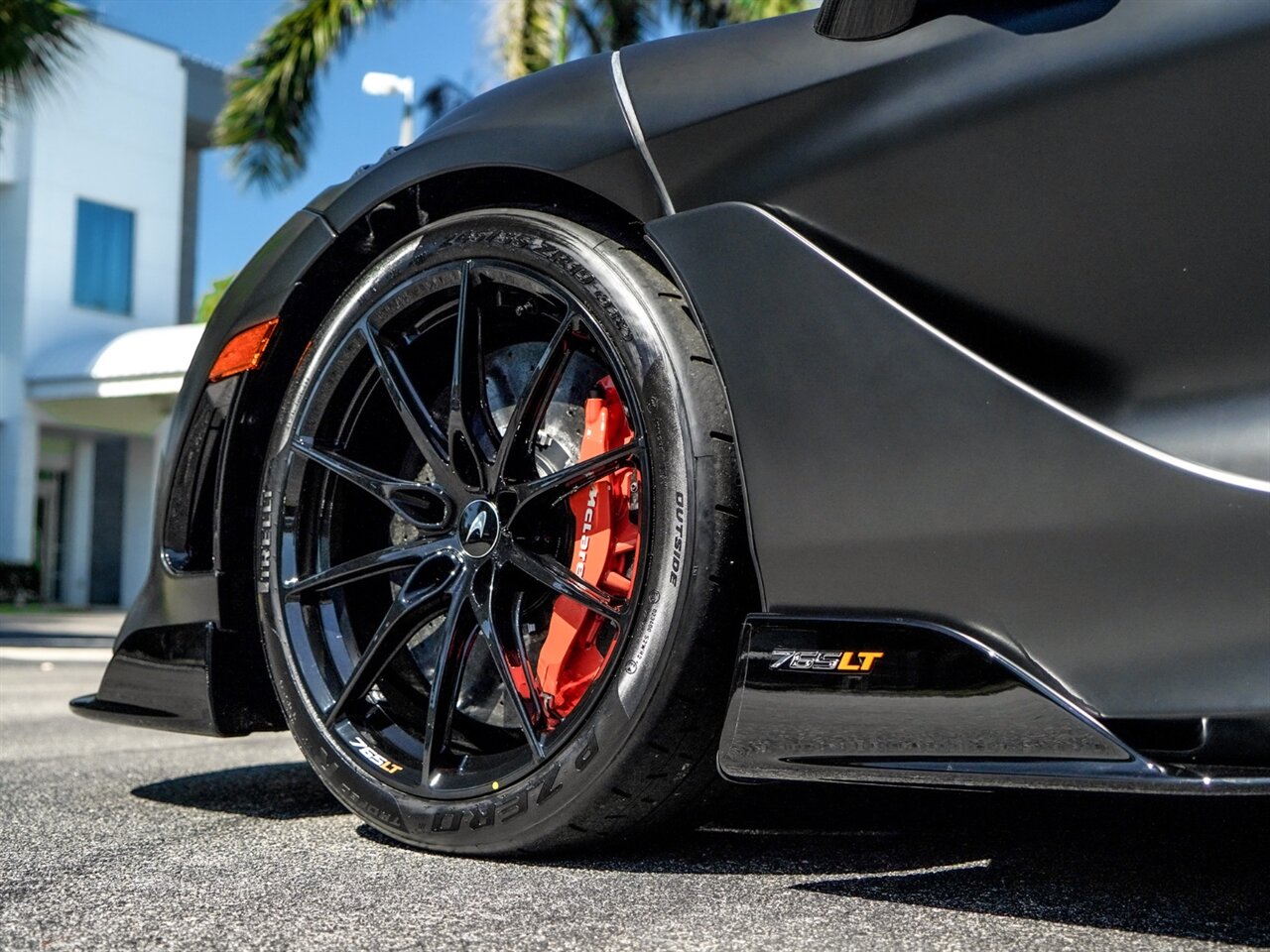 2021 McLaren 765LT   - Photo 38 - Bonita Springs, FL 34134