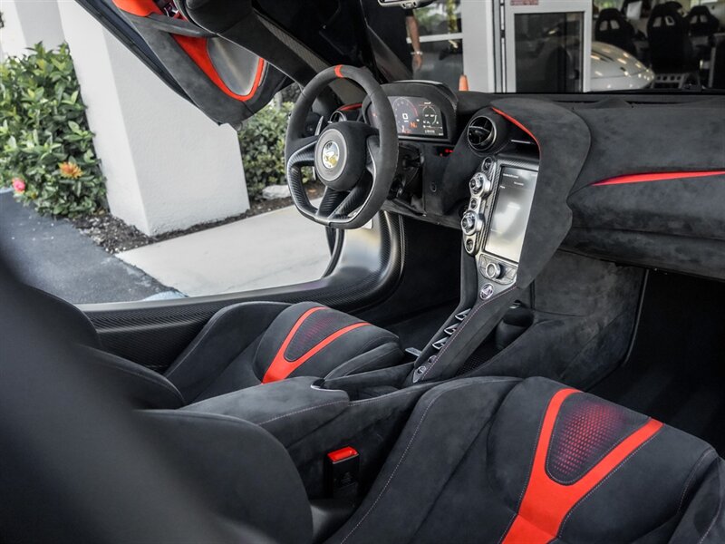 2021 McLaren 765LT - Photo 28 - Bonita Springs, FL 34134