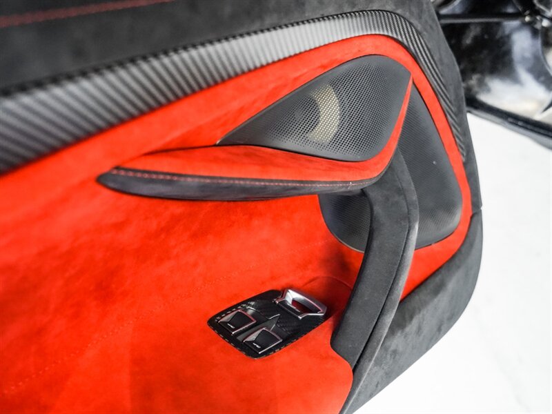 2021 McLaren 765LT - Photo 23 - Bonita Springs, FL 34134
