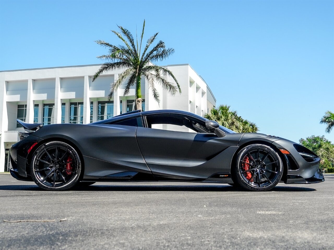 2021 McLaren 765LT   - Photo 47 - Bonita Springs, FL 34134