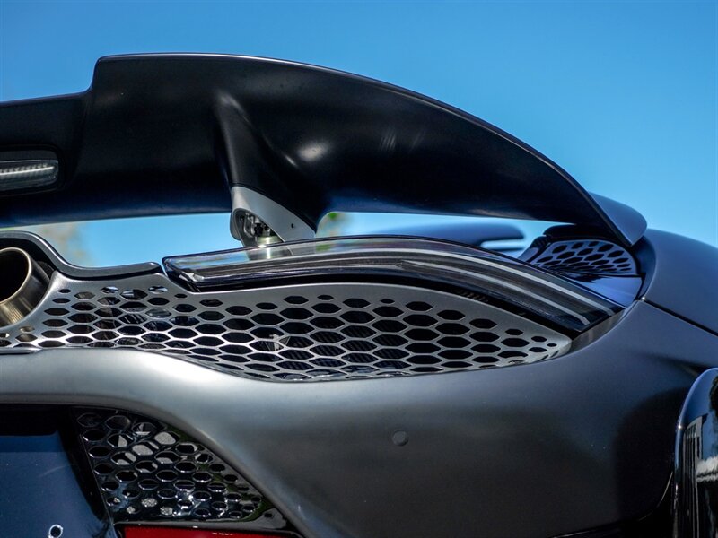 2021 McLaren 765LT - Photo 44 - Bonita Springs, FL 34134