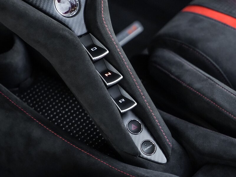 2021 McLaren 765LT - Photo 18 - Bonita Springs, FL 34134