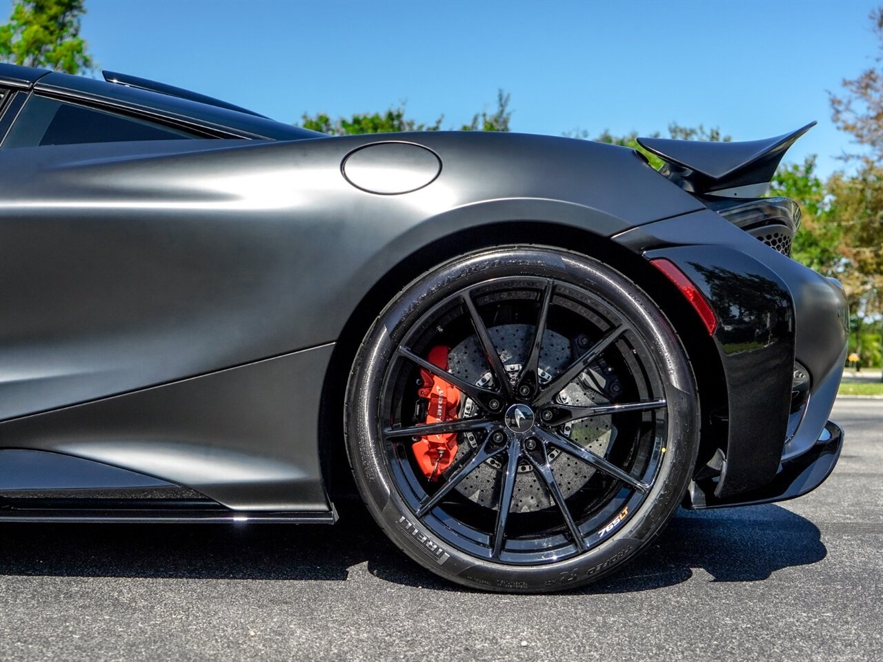 2021 McLaren 765LT   - Photo 36 - Bonita Springs, FL 34134