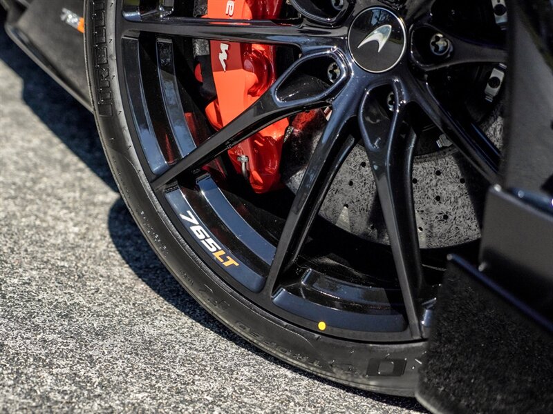 2021 McLaren 765LT - Photo 55 - Bonita Springs, FL 34134