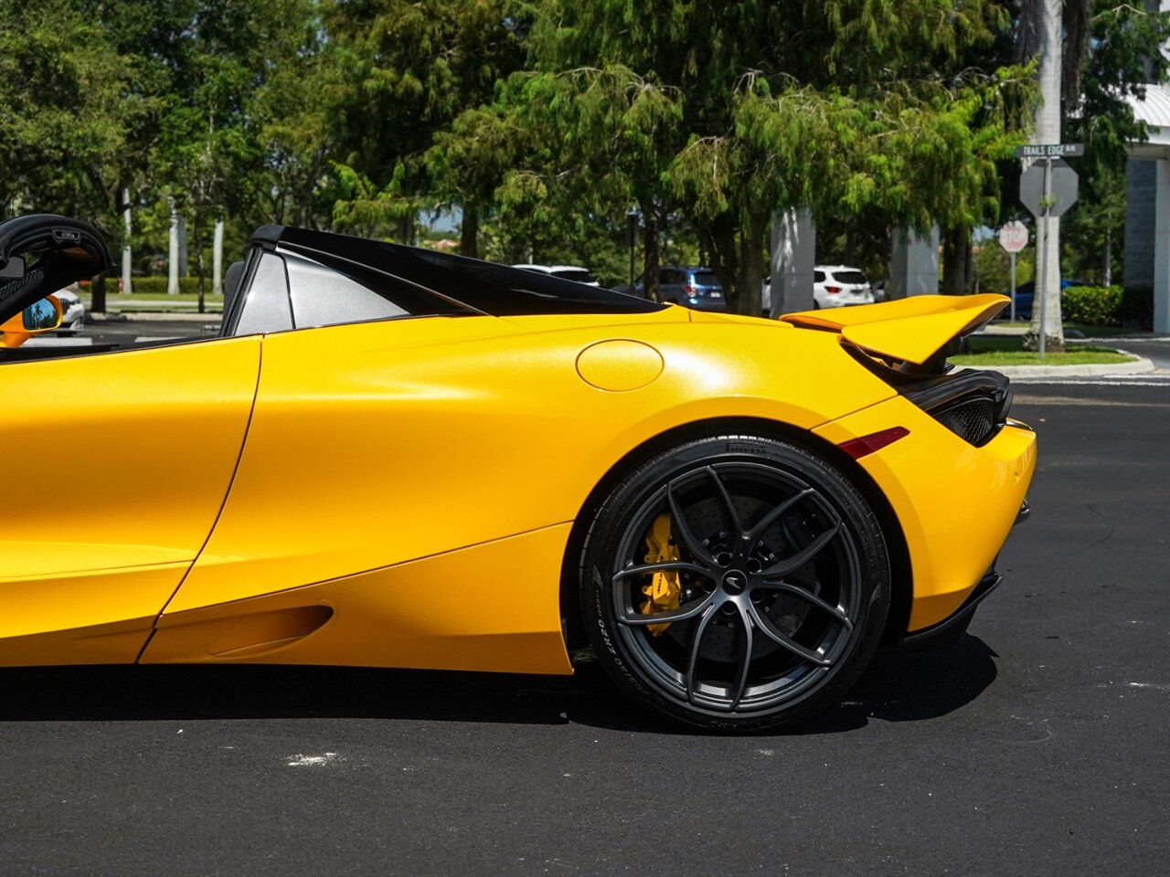 2021 McLaren 720S Spider Performance   - Photo 34 - Bonita Springs, FL 34134