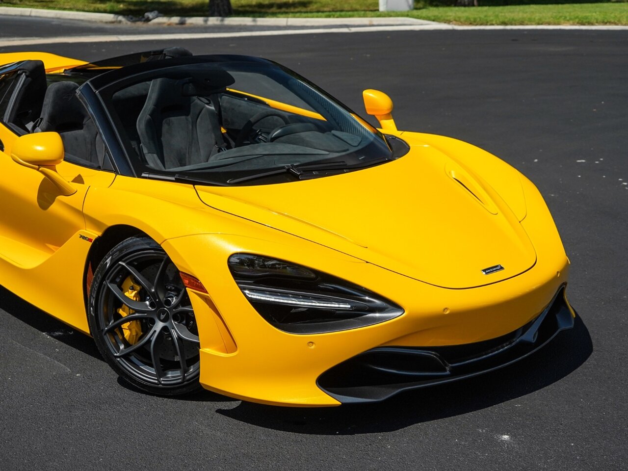 2021 McLaren 720S Spider Performance   - Photo 59 - Bonita Springs, FL 34134